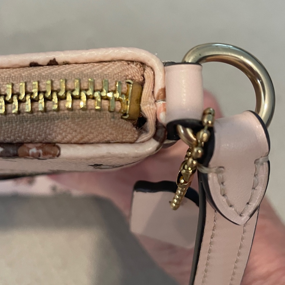TODAY ONLY!!! Coach Mini Rowan Light Pink and Roses Crossbody Bag - Picture 8 of 10